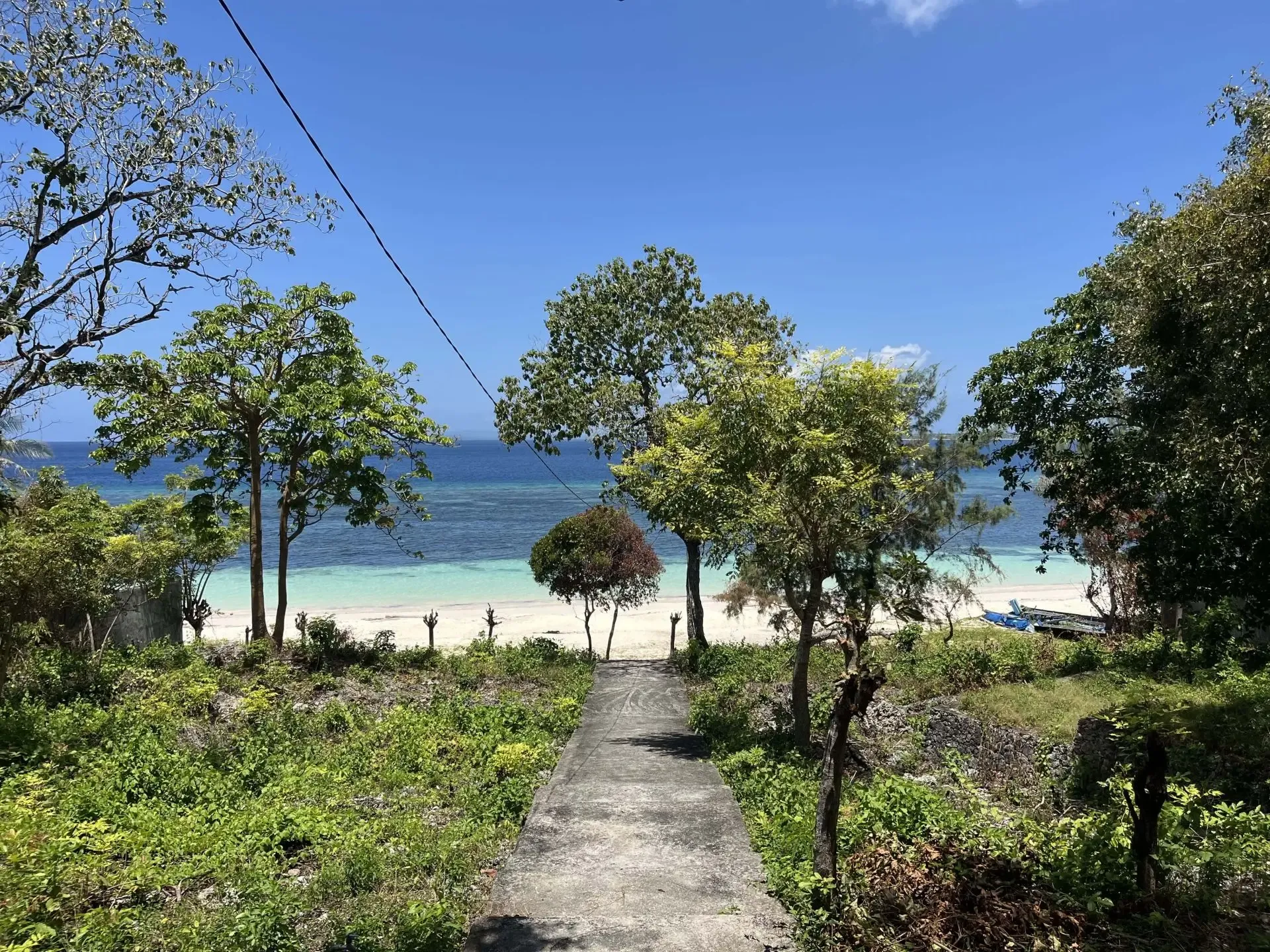 The path from Bara Cabana Hotel down to Bara Beach, Tanjung Bira